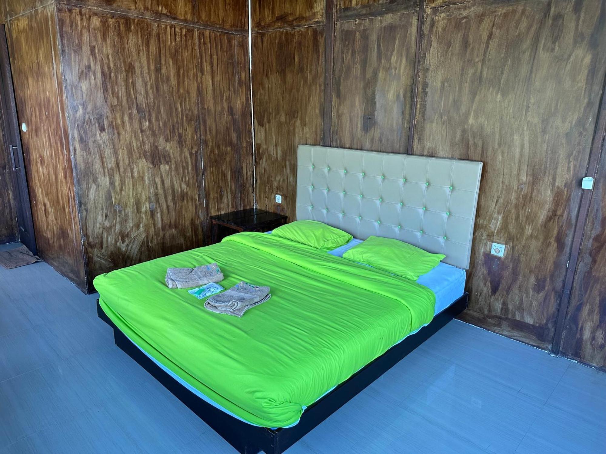 Mooi Park Hotel Sorong Kültér fotó
